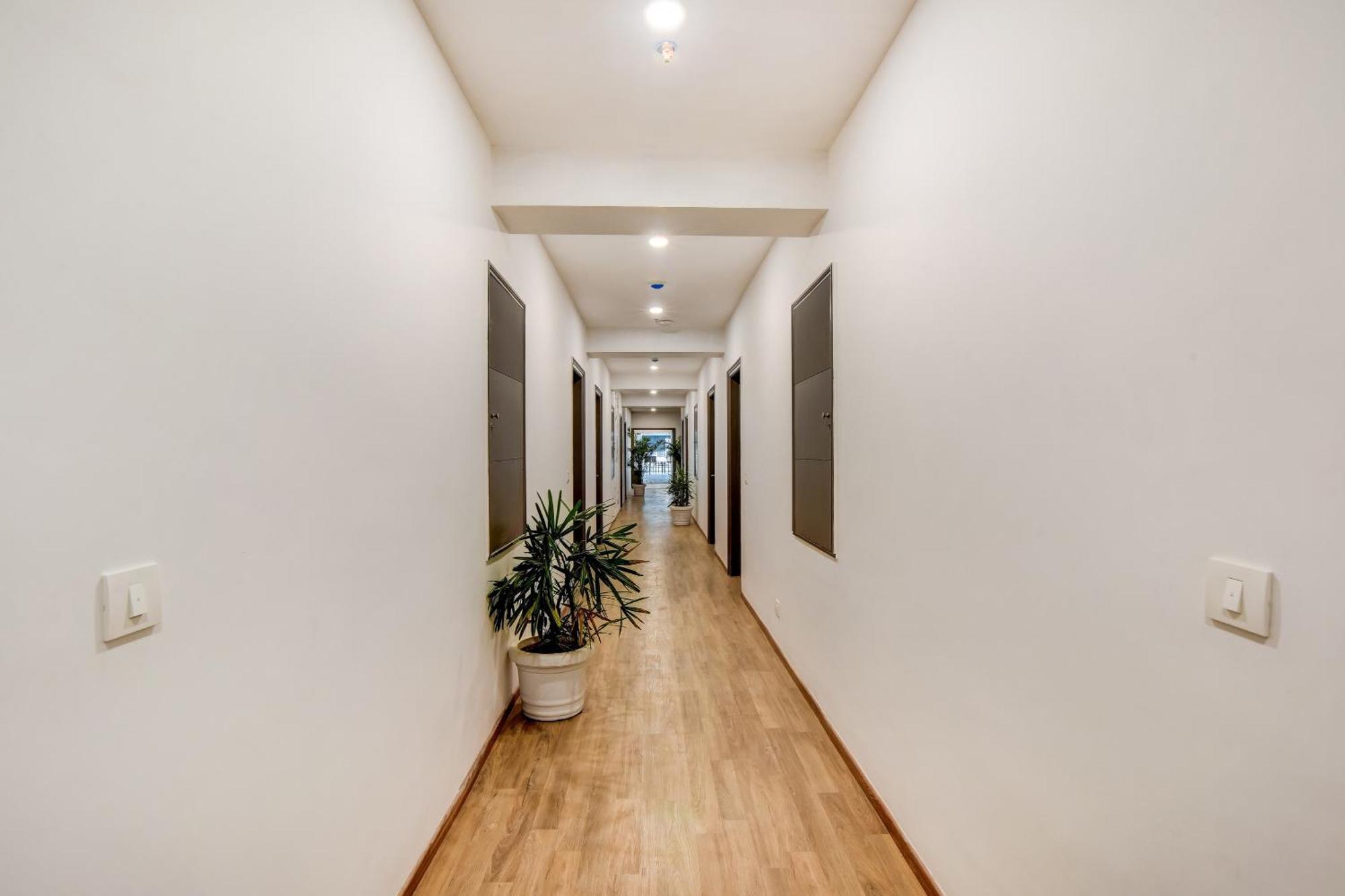Townhouse 207 Hotel Downtown My Stay ชัยปุระ ภายนอก รูปภาพ