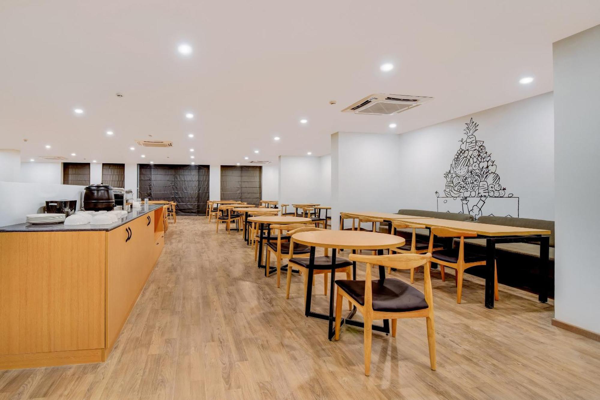 Townhouse 207 Hotel Downtown My Stay ชัยปุระ ภายนอก รูปภาพ