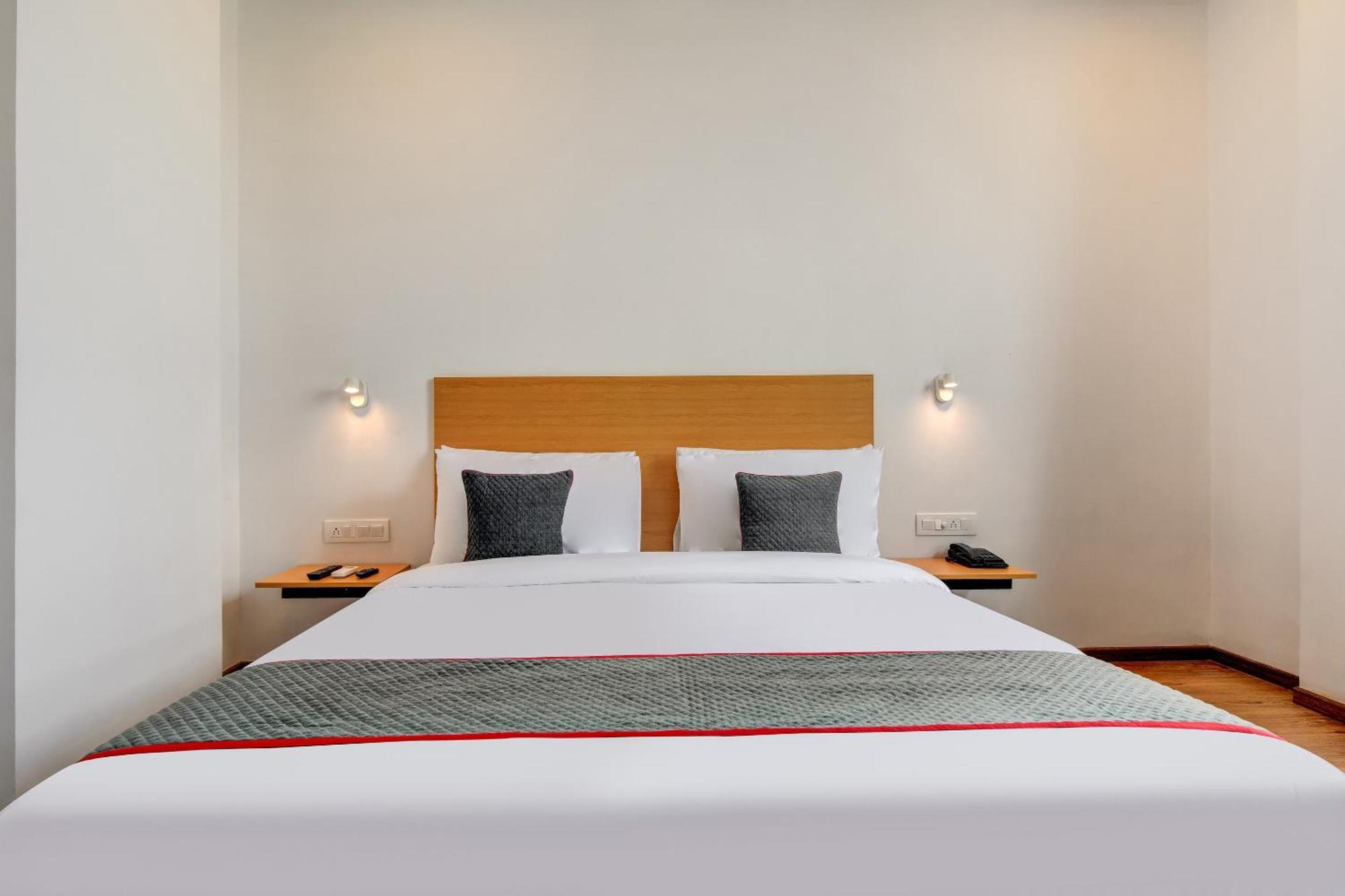 Townhouse 207 Hotel Downtown My Stay ชัยปุระ ภายนอก รูปภาพ